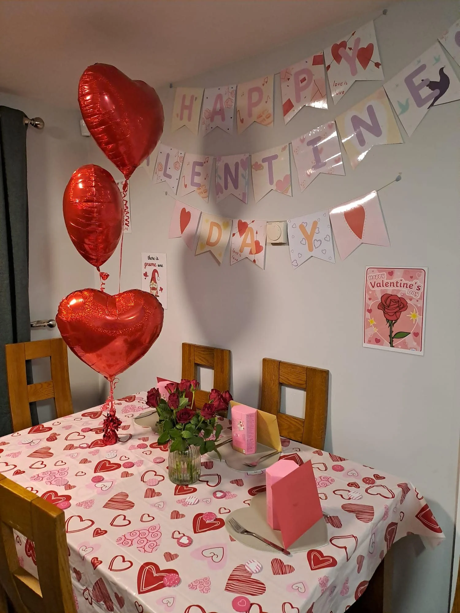 Five Oaken Cottage celebrate Valentine’s Day